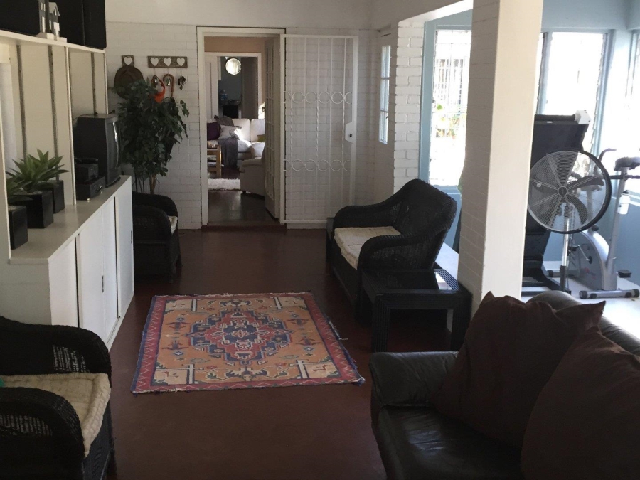 9 Bedroom Property for Sale in Hartbeespoort Rural North West